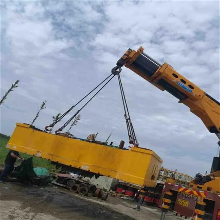 太康随车吊吊集装箱怎么吊